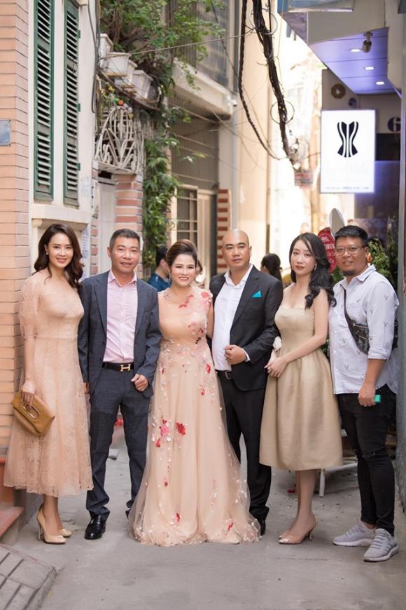 Diễn viên quỳnh búp bê,tiến tổng,ninh nguyễn