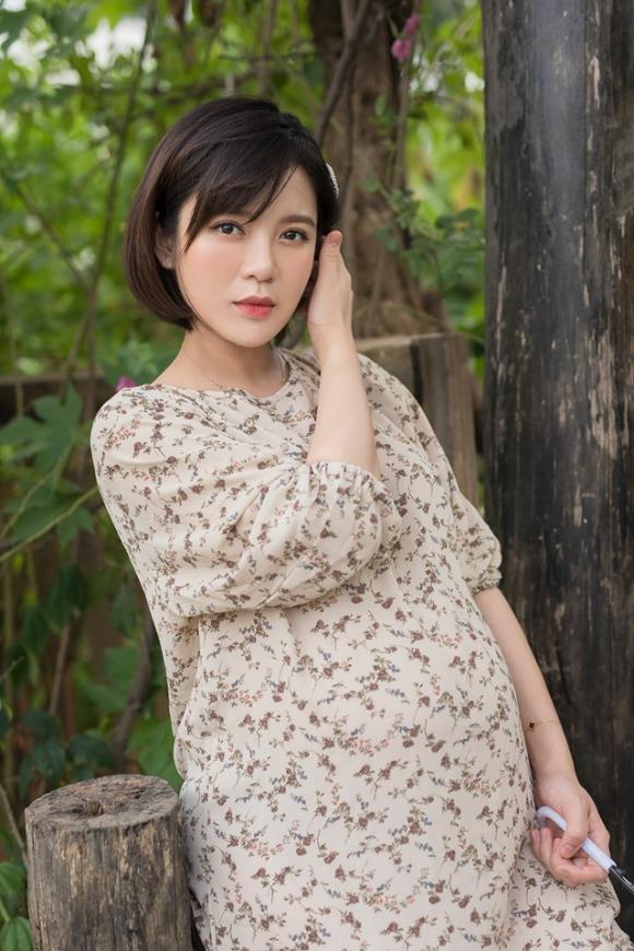 Tú Linh, Tú Linh sinh con thứ hai, hot girl