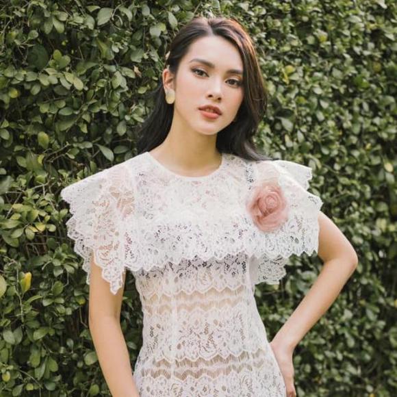 Quỳnh Lương, nữ chính tự tâm, hot girl