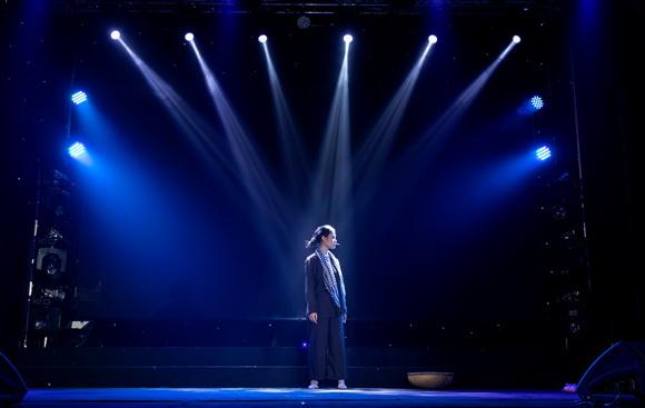 sunny-dan-ngoc-3110-5-ngoisao.vn-w580-h367 1 Sunny Đan Ngọc, Tìm kiếm Tài năng MC Nhí 2019