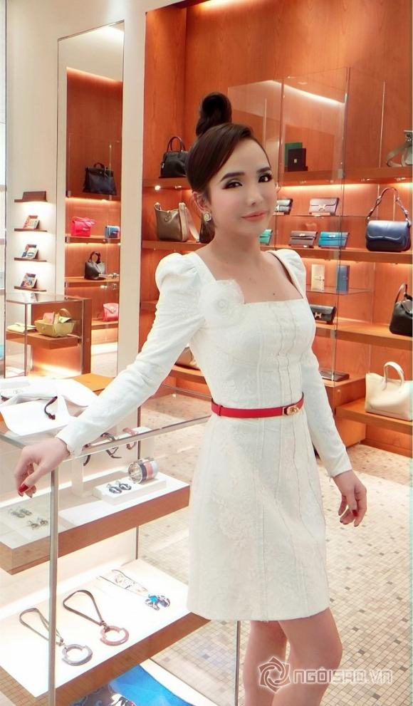 Hot girl trần đoàn,hot girl chuyển giới trần đoàn,trần đoàn sắm túi hiệu 2 tỷ