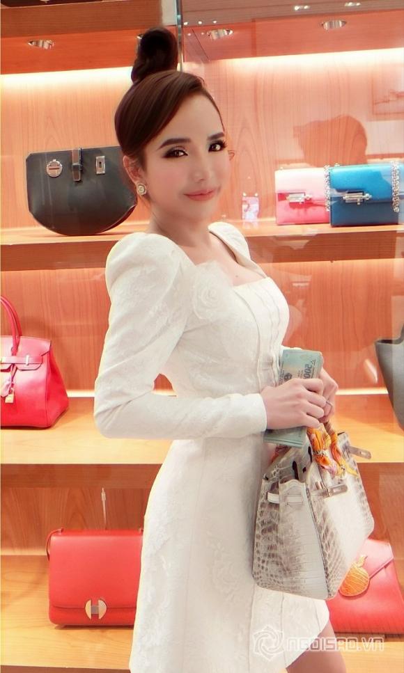 Hot girl trần đoàn,hot girl chuyển giới trần đoàn,trần đoàn sắm túi hiệu 2 tỷ