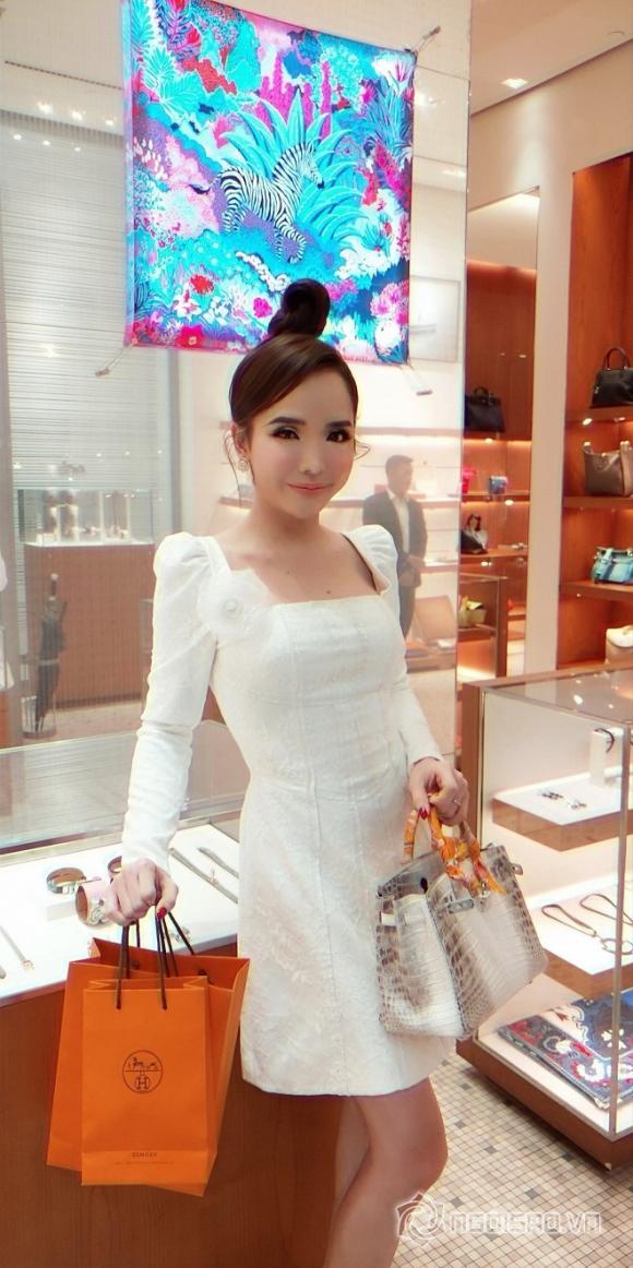 Hot girl trần đoàn,hot girl chuyển giới trần đoàn,trần đoàn sắm túi hiệu 2 tỷ