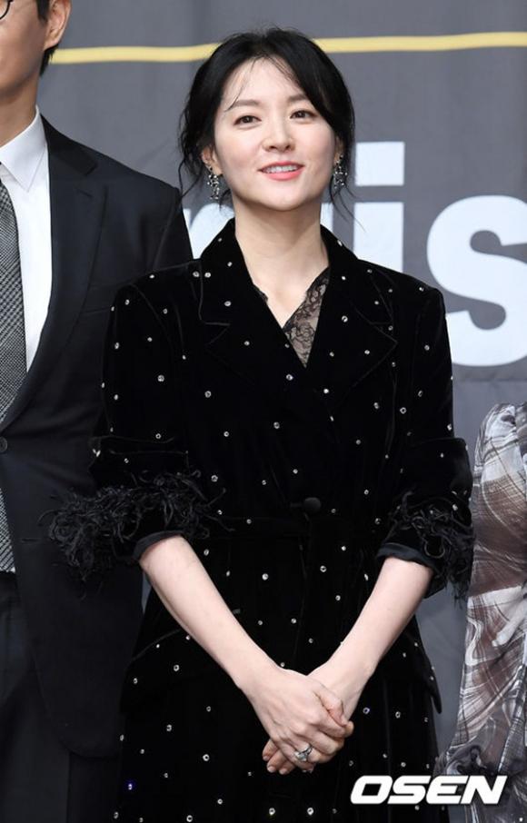 Lee Young Ae, sao Hàn, vẻ đẹp của Lee Young Ae