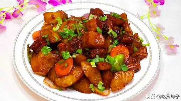 13-thit-lon-ham-khoai-tay-ngoisao.vn-w633-h355 0 món ngon mỗi ngày, kinh nghiệm làm món thịt ba chỉ kho khoai tây, món ngon từ thịt ba chỉ