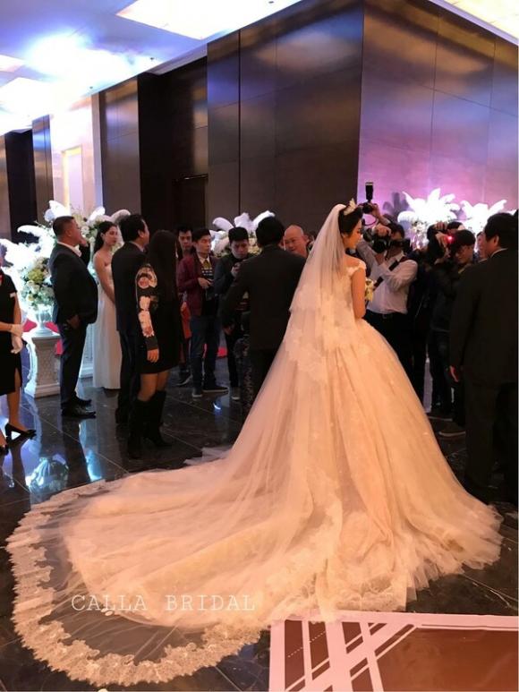 NTK Phương Linh, Váy cưới