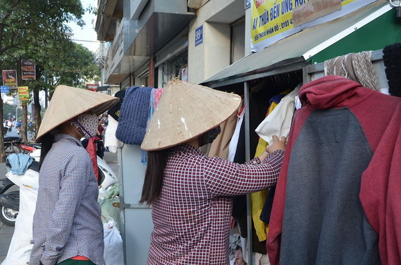 Tủ quần áo từ thiện, Từ thiện ở Hà Nội, Tin xã hội