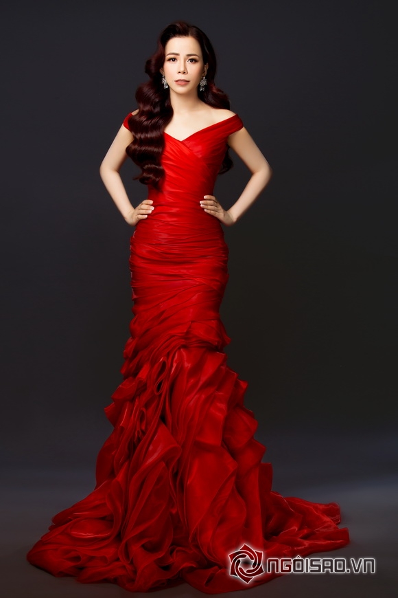 oanh-le-2011-1-ngoisao.vn-w580-h870 6 Mrs International Global 2019, Á hậu Oanh Lê, Á hậu Doanh nhân Thế giới 2019