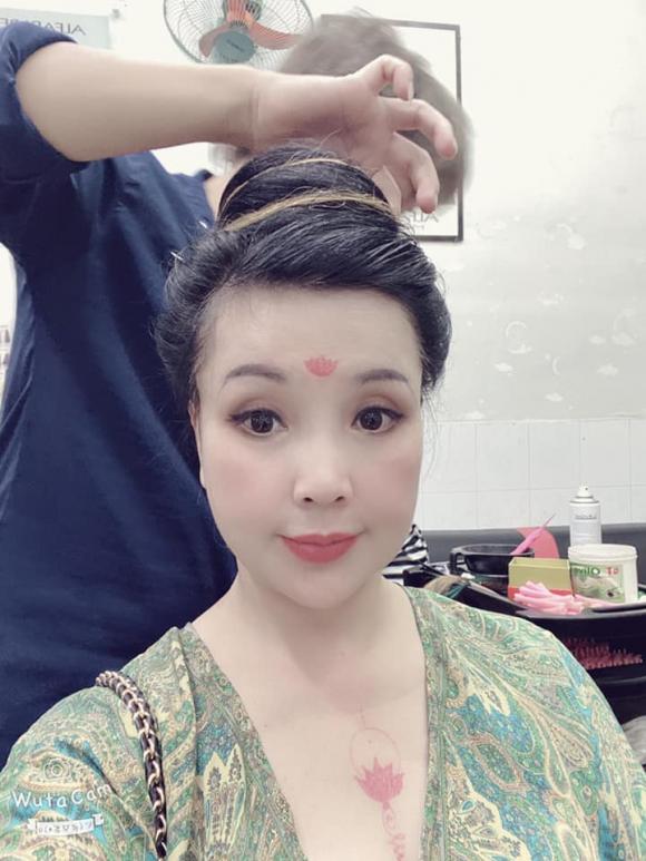 nghệ sĩ Lan Hương, diễn viên Em bé Hà Nội, sao Việt