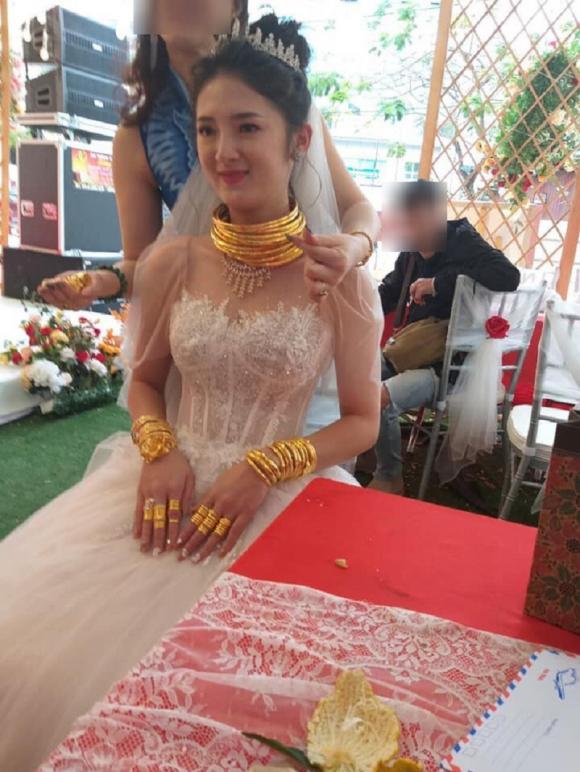 Cao Bằng, cô dâu, kiểm sát viên, mạng xã hội