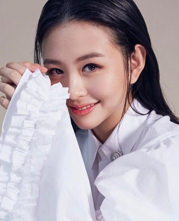 con gái Khâu Thục Trinh, Thẩm Nguyệt, sao Hoa ngữ
