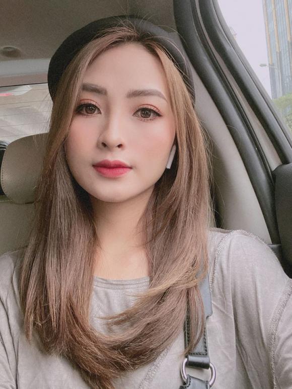MC Mù Tạt, bé gái nhảy lầu, hot girl