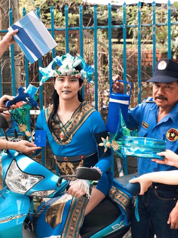 Đu Đưa' Theo Trào Lưu Tone-Sur-Tone, Duy Khánh Khiến Fan Cực Thích Thú Với  Hình Ảnh Này