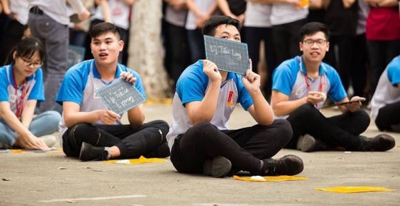 Hà việt hoàng,siêu trí tuệ việt nam,mc trấn thành,lại văn sâm