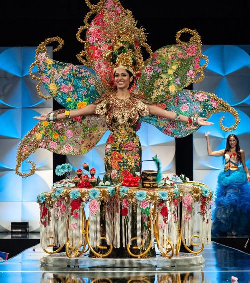 Steve Harvey,Steve Harvey công bố nhầm kết quả,Miss Universe 2019,giải trang phục dân tộc của Miss Universe