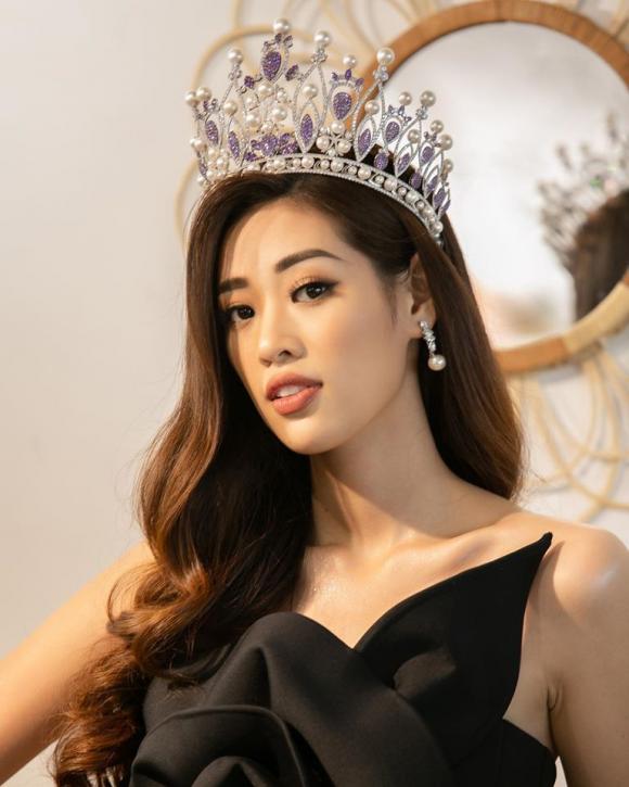 Hoa hậu Khánh Vân, Hoa hậu Hoàn vũ 2019, sao việt 