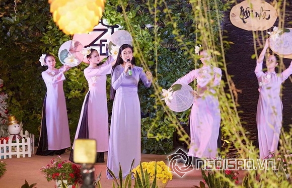 Á hậu Thi Phượng, duyên dáng bolero