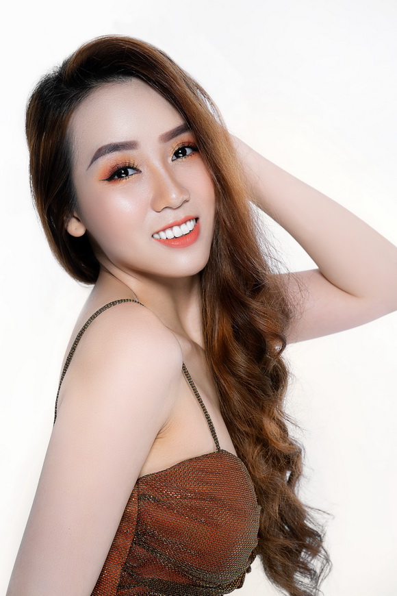 bigo-gala-2019-1812-11-ngoisao.vn-w580-h870 3 BIGO GALA 2019, Văn Mai Hương, BIGO LIVE Việt Nam