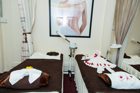 Ny Ny Beauty Spa, Tố Ny