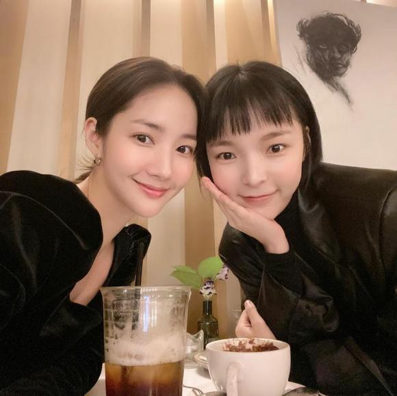 park min young, hẹn hò, quấy rối tình dục, sao hàn