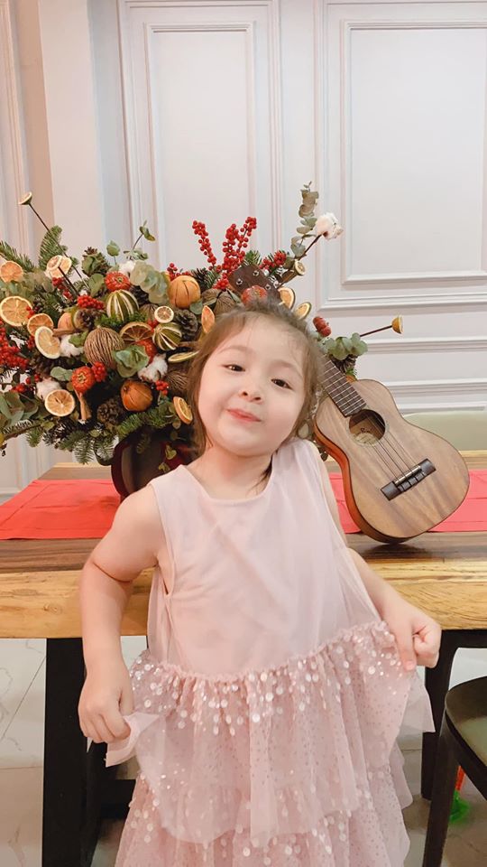 Elly Trần, Cadie, Túc Mạch