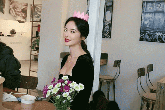 Hwang Jung Eum,sao Hàn,Hwang Jung Eum phẫu thuật thẩm mỹ
