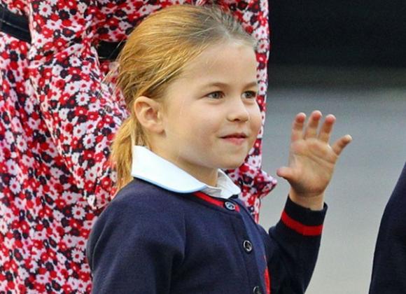 Công chúa Charlotte, Công nương Kate, Hoàng gia Anh