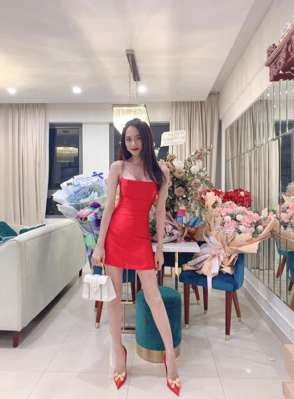 ca sĩ Hương Giang Idol, Hoa hậu chuyển giới quốc tế 2018 Hương Giang, sao Việt