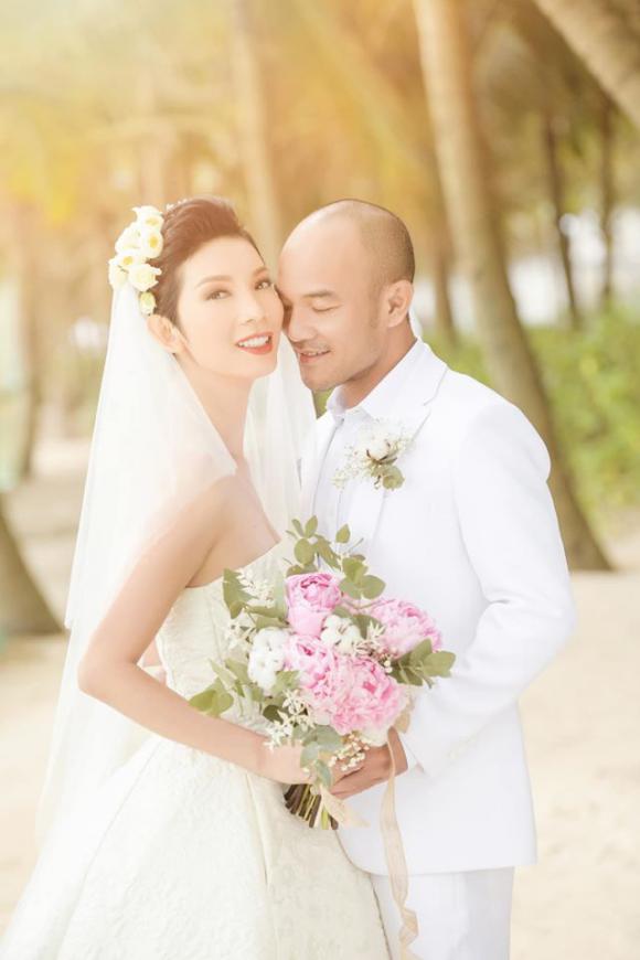 siêu mẫu Xuân Lan, sao Việt, hôn lễ