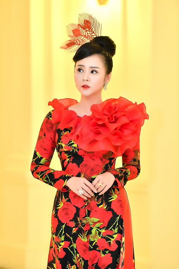 Nữ hoàng hoa hồng, Bùi Thanh Hương