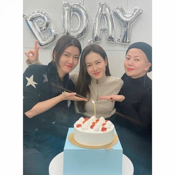 Somi bị Knet chỉ trích vì tổ chức tiệc sinh nhật giữa mùa dịch bệnh