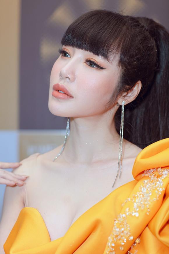 Diễn viên Elly Trần, sao Việt 