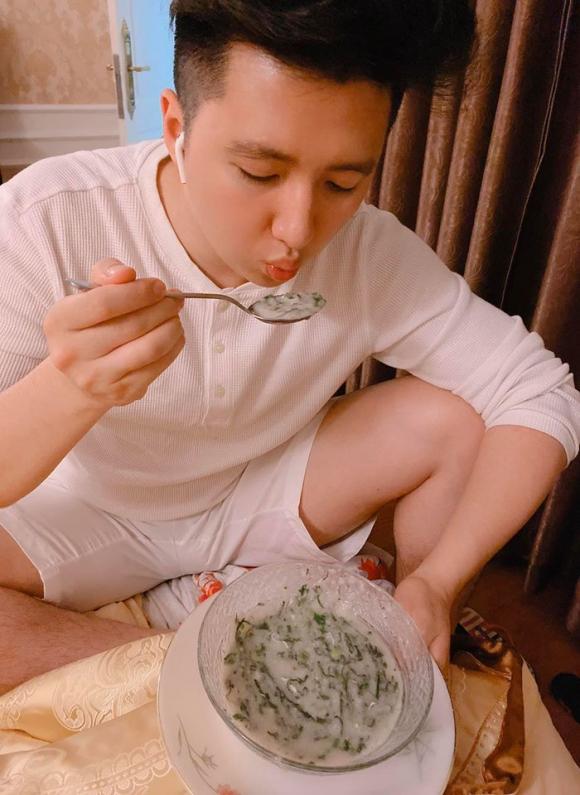 giảng viên hot girl, tình cũ Hà Duy, Âu Hà My