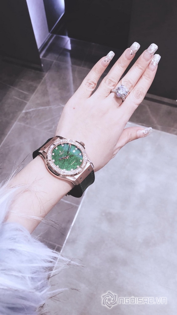 Hoa hậu Hạ My, sao việt