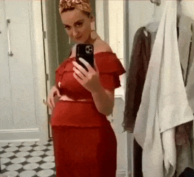 Katy Perry, Orlando Bloom, bầu bí