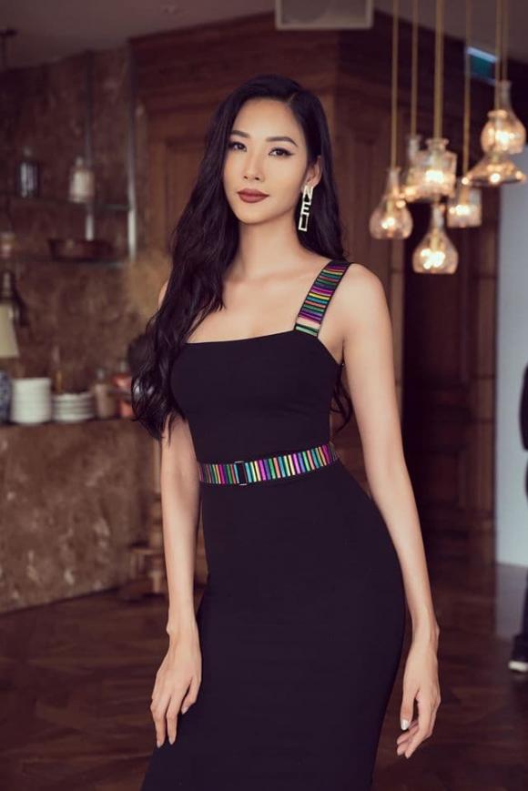 Hoàng Thùy, người mẫu Hoàng Thùy, sao Việt