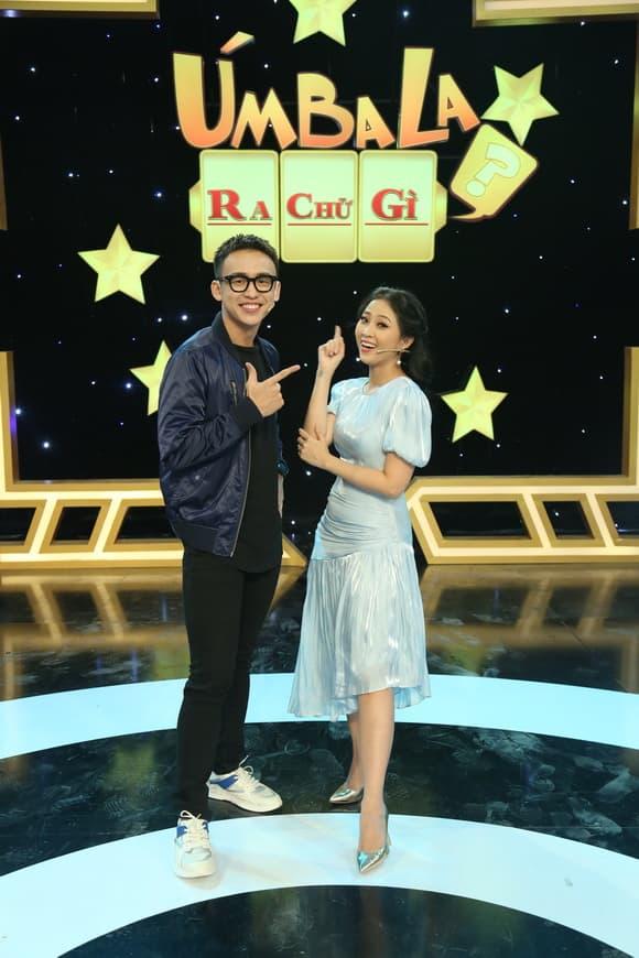 um-ba-la-ra-chu-gi-85-2-ngoisaovn-w580-h870 8 Úm ba la ra chữ gì? mùa 2, Tú Vi