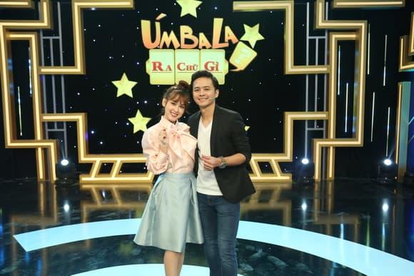 um-ba-la-ra-chu-gi-85-3-ngoisaovn-w580-h387 7 Úm ba la ra chữ gì? mùa 2, Tú Vi