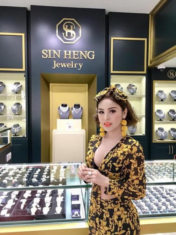 sao Campuchia,Denny Kwan,Denny Kwan bị cấm diễn vì quá sexy