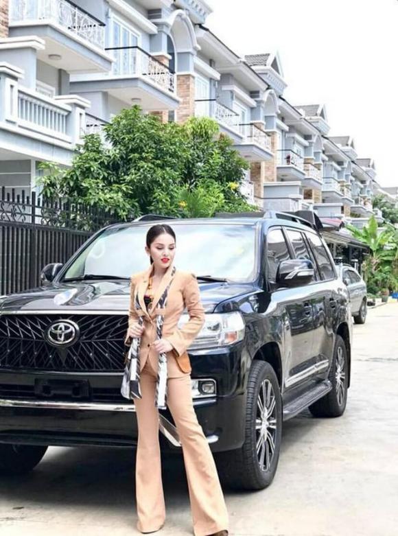 sao Campuchia,Denny Kwan,Denny Kwan bị cấm diễn vì quá sexy