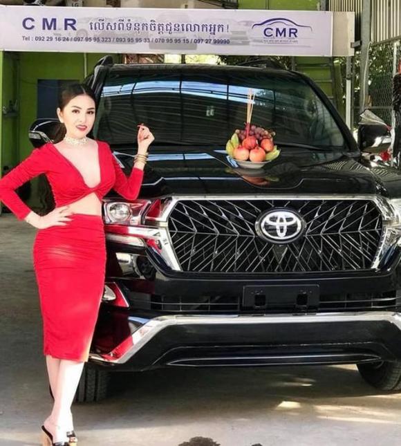 sao Campuchia,Denny Kwan,Denny Kwan bị cấm diễn vì quá sexy