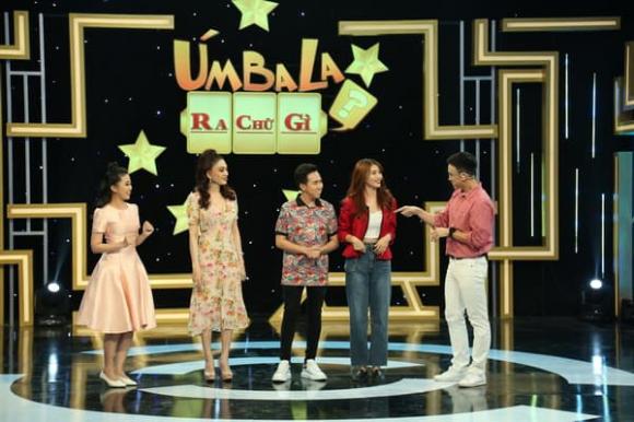 Lâm Khánh Chi, Anh Đức, Úm ba la ra chữ gì?