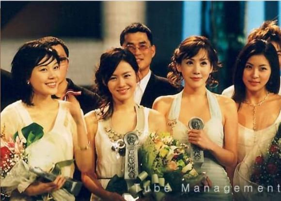 Son Ye Jin,Ha Ji Won,Kim Ha Neul,Kim Jung Eun,sao Hàn