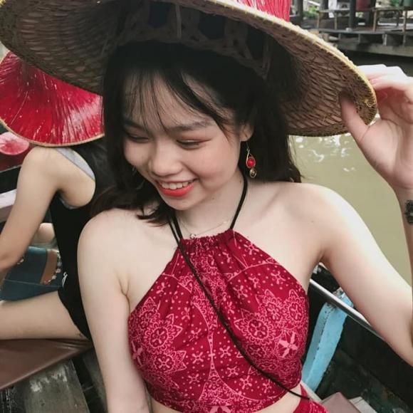 Không nhắc đến nhau nhưng bạn gái mới của Quang Hải và Nhật Lê lại có 'cuộc đua ngầm'?