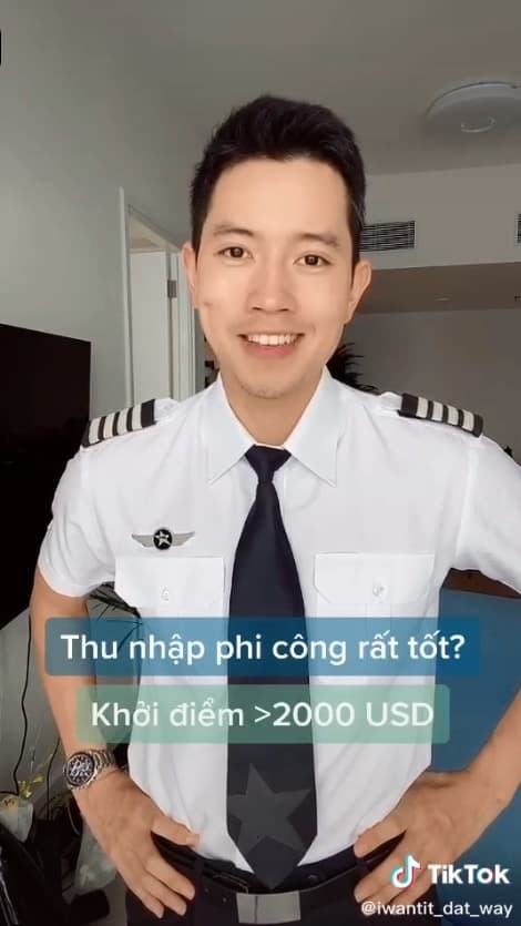 'Cơ trưởng đẹp trai nhất Việt Nam' Quang Đạt tiết lộ chi phí học tập và thu nhập khủng của nghề phi công