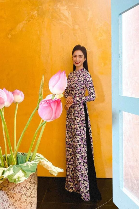 ca sĩ Hoà Minzy, sao Việt