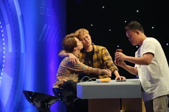 gin-tuan-kiet-va-duy-khanh-9-ngoisaovn-w600-h400 1 Bộ 3 siêu đẳng mùa 2, Gin tuấn kiệt, Duy khánh