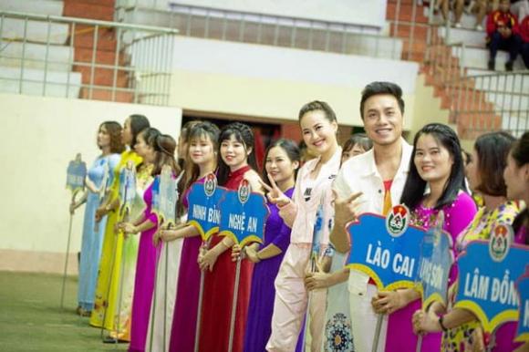 hoa-hau-khanh-ngan-186-5-ngoisaovn-w600-h400 4 Hoa hậu Khánh Ngân, Ca sĩ Dương Quốc Hưng, giải Kickboxing toàn quốc năm 2020