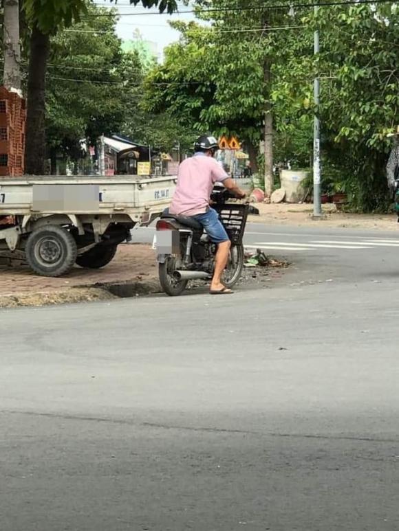 khơi cống, hành động đẹp, hành vi phản cảm, trộm nắp cống