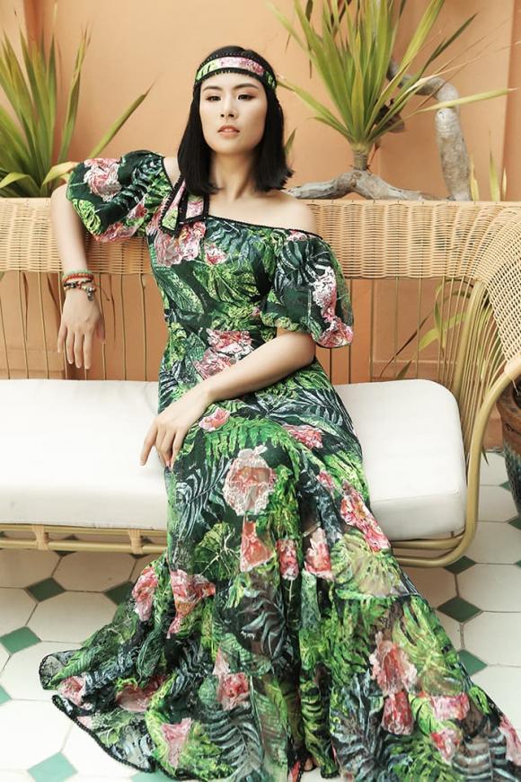 Hoa hậu Ngọc Hân 'gây thương nhớ' với style bánh bèo
